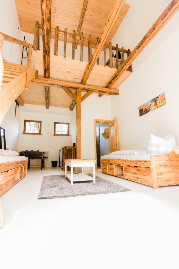 Wilhelmshof Feggendorf Guest House Екстериор снимка